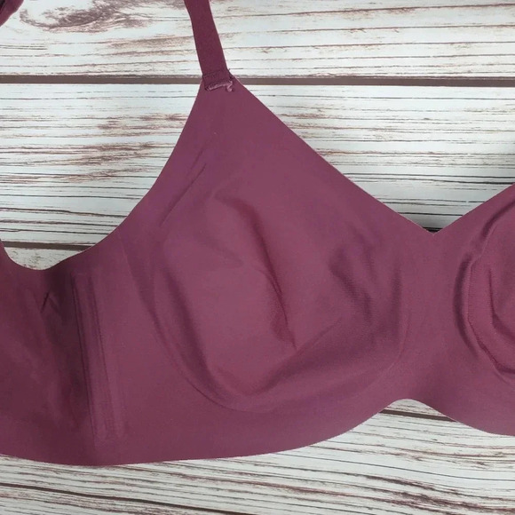Honeylove Burgundy and Black Bra - Picture 9 of 12